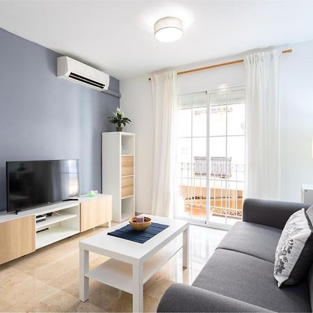 Holidays2Malaga Capuchinos French Balconies, Private Parking, Wifi & Air Con Málaga Exterior foto